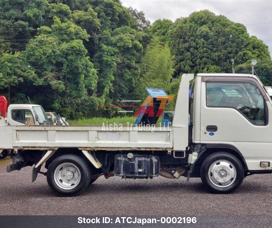 2017 Isuzu Elf